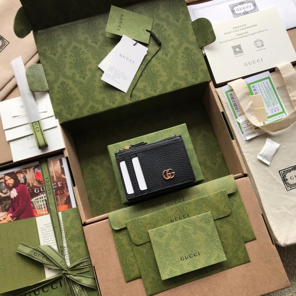 Gucci GG Marmont card holder