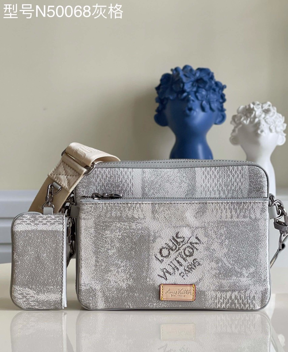 Louis Vuitton Trio 3-in-1 messenger bag N50068