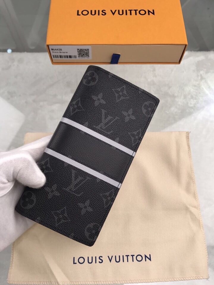 Louis Vuitton Brazza Wallet M64438
