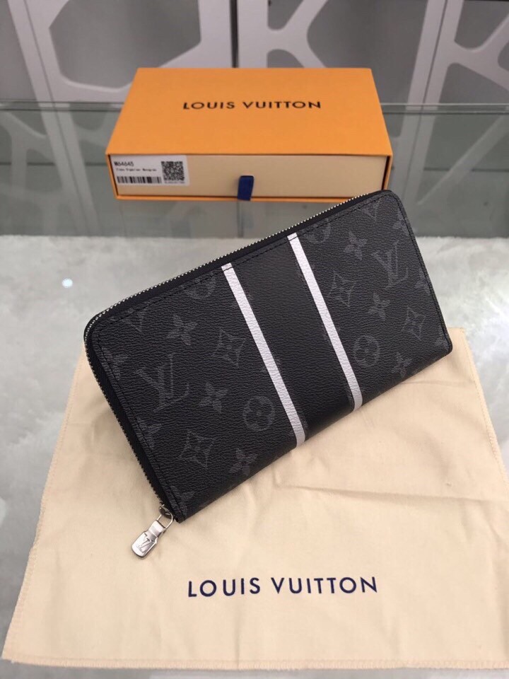 Louis Vuitton Zippy Wallet M64645