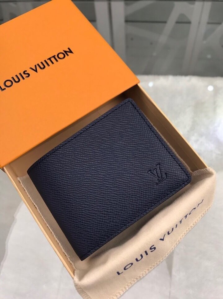 Louis Vuitton Amerigo wallet M42101