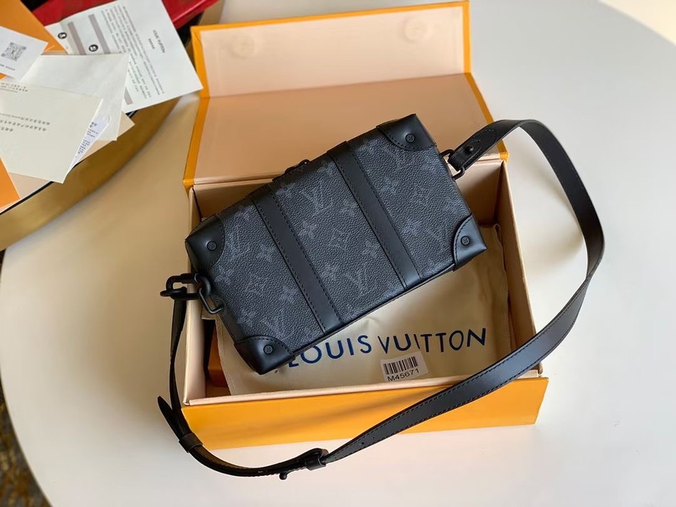 Louis Vuitton Soft Trunk Bag M69838