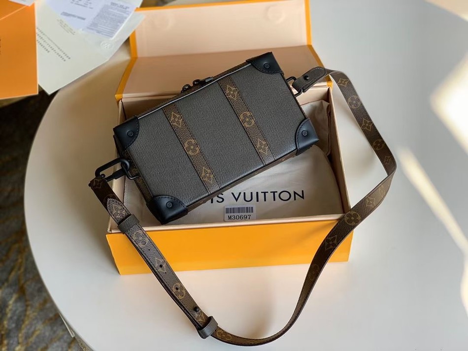 Louis Vuitton Soft Trunk Bag M30697