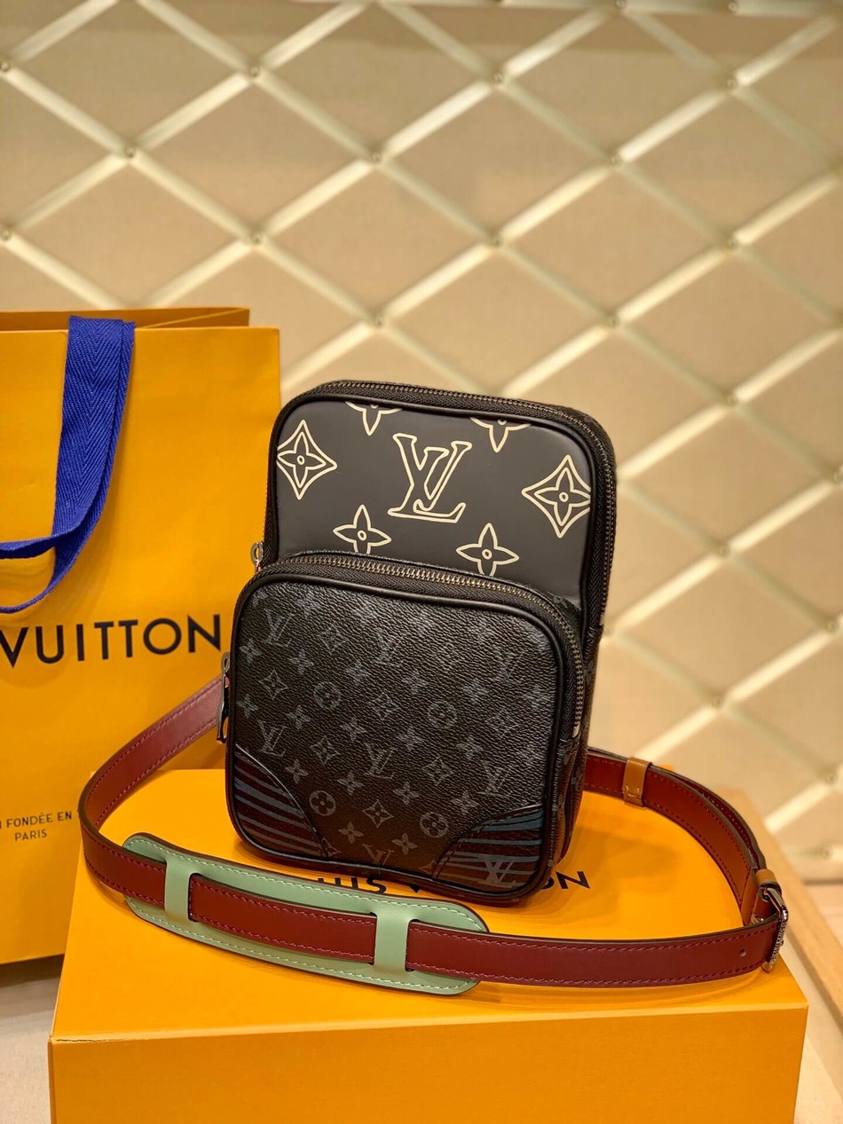 Louis Vuitton Amazone shoulder bag M45439