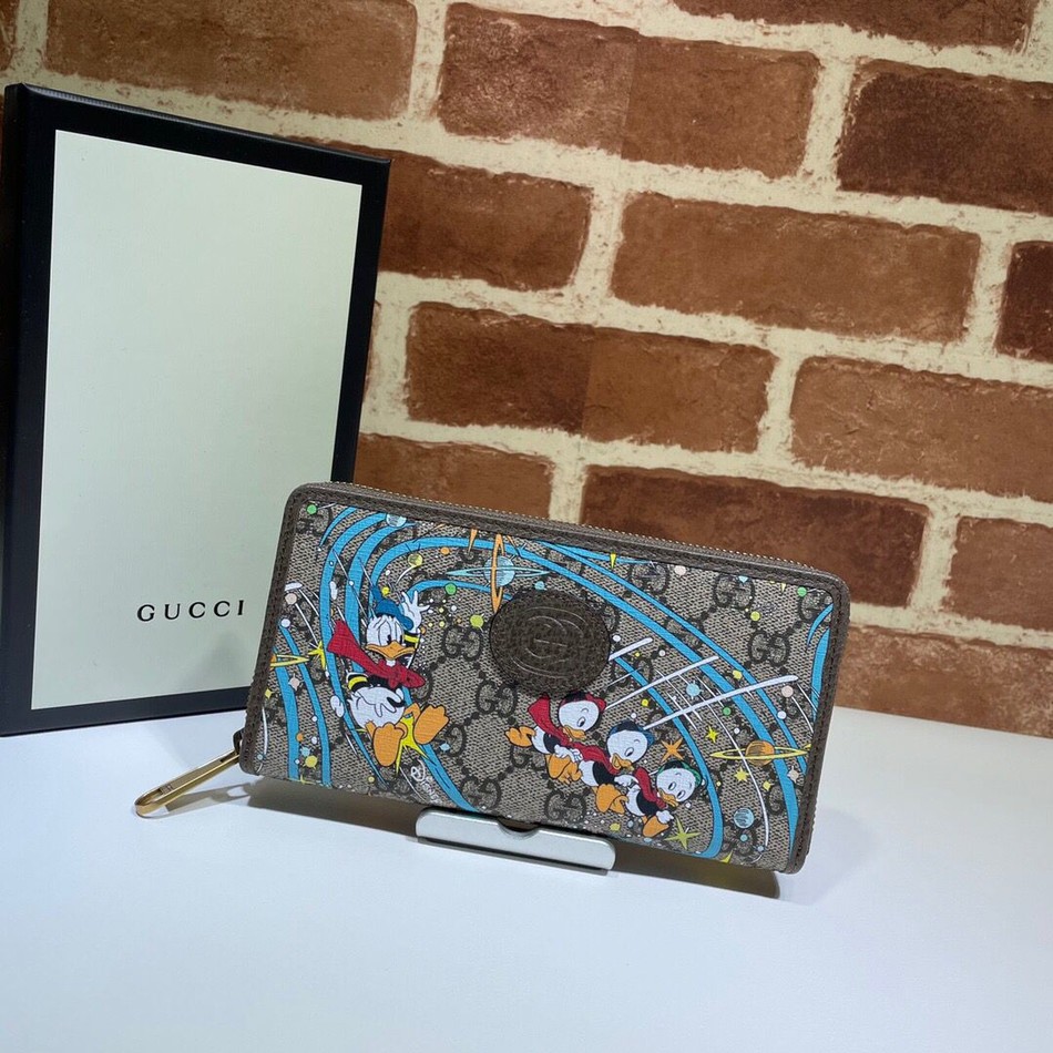 Gucci Disney Donald Duck Print Zip Wallet