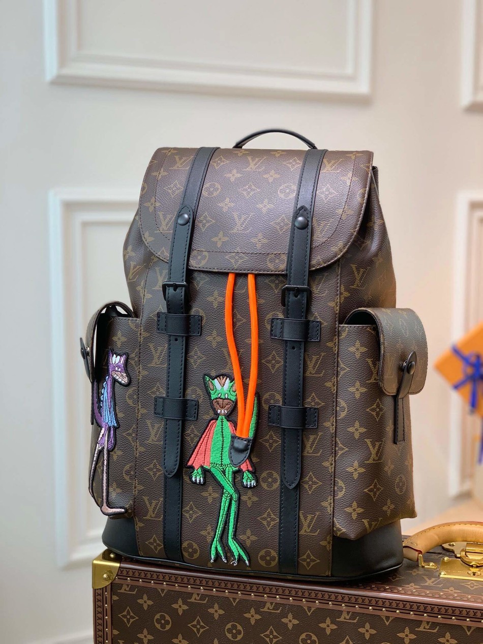 Louis Vuitton Christopher Backpack M45617