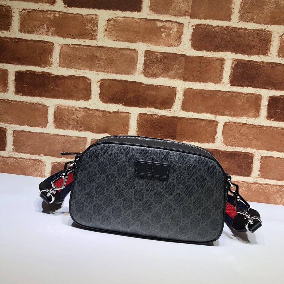 Gucci canvas shoulder bag