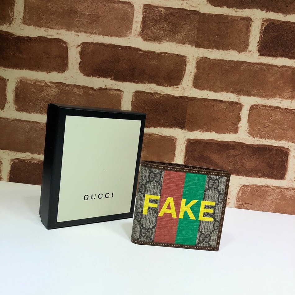 Gucci "Fake/Not" printed wallet