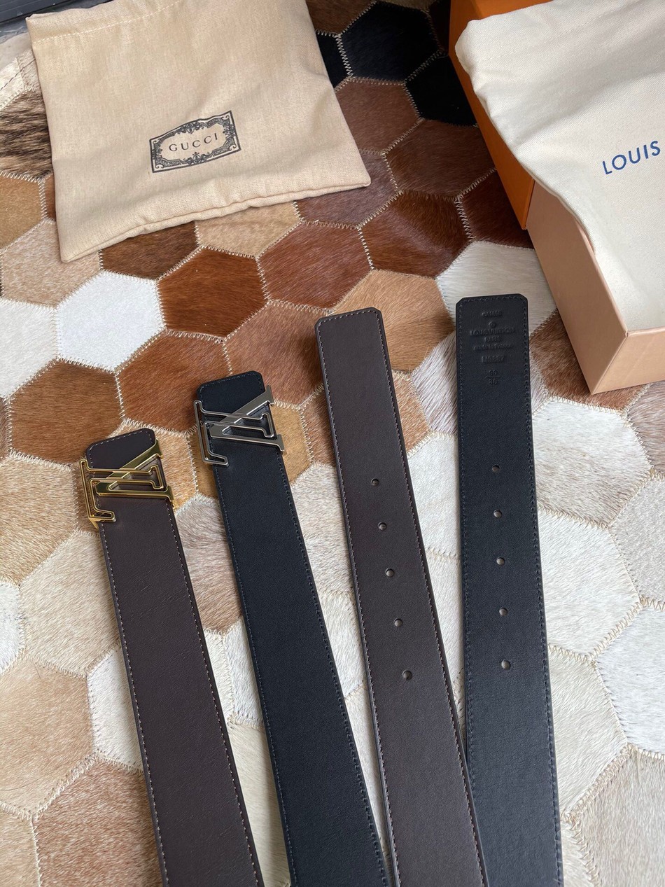 Louis Vuitton s iconic LV Initiales belt