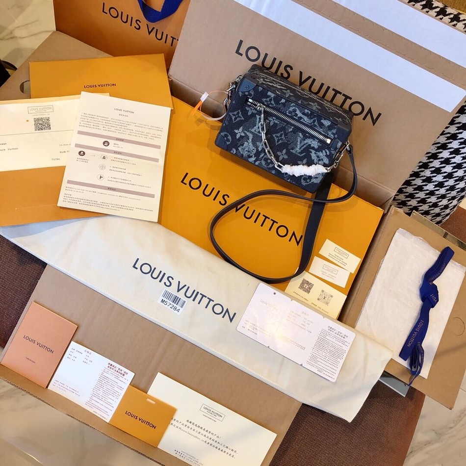 Louis Vuitton Mini Soft Trunk Chain Bag M80033