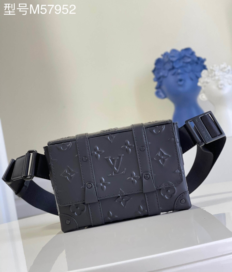 Louis Vuitton Trunk Slingbag shoulder bag M57952