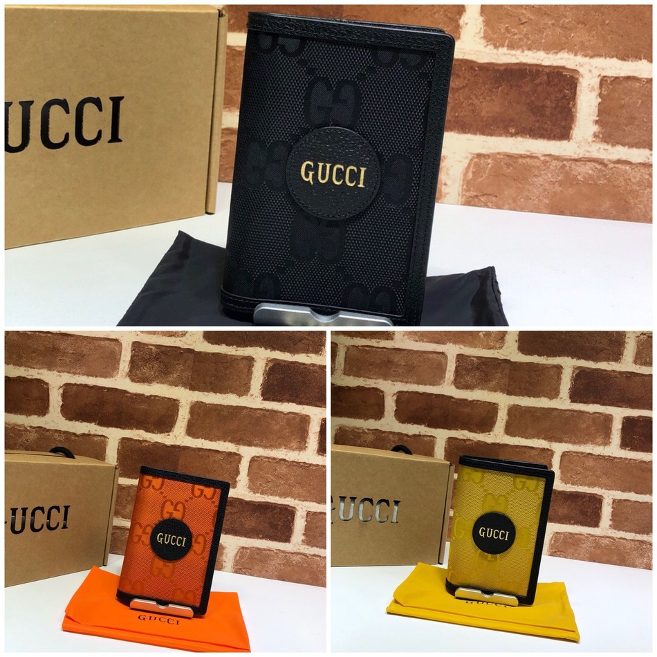 Gucci Off The Grid series passport holder 625584