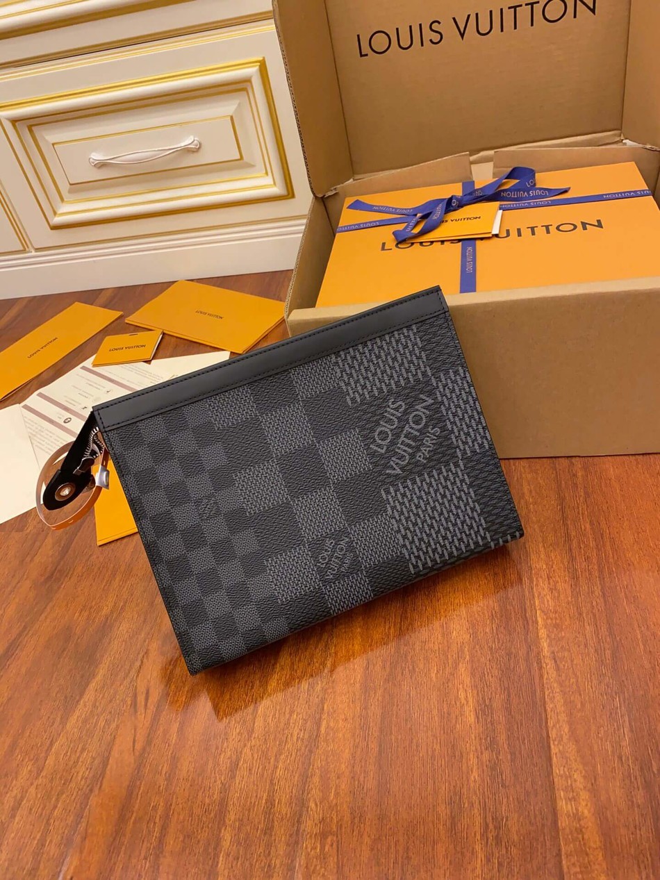 Louis Vuitton Pochette Voyage Clutch N60444