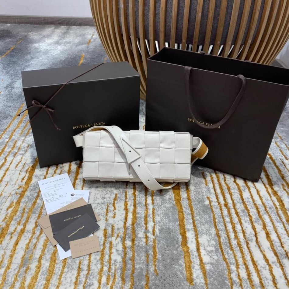 Bottega Veneta Crossbody Bag Woven Bag