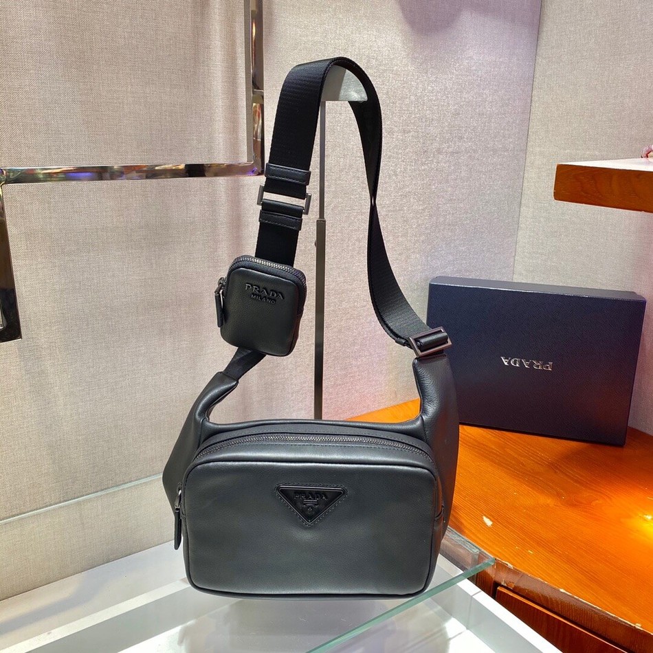 Prada Leather shoulder bag 2VH127_2DMF_F0002_V_OOO