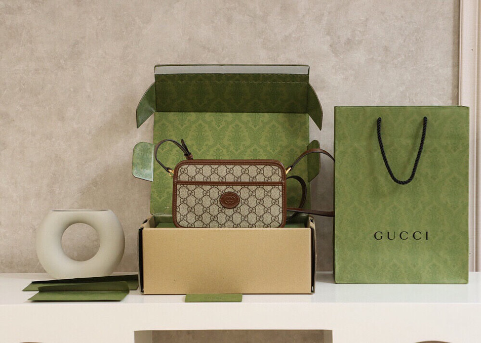 Gucci GG mini camera bag 658572 92TCG 8563