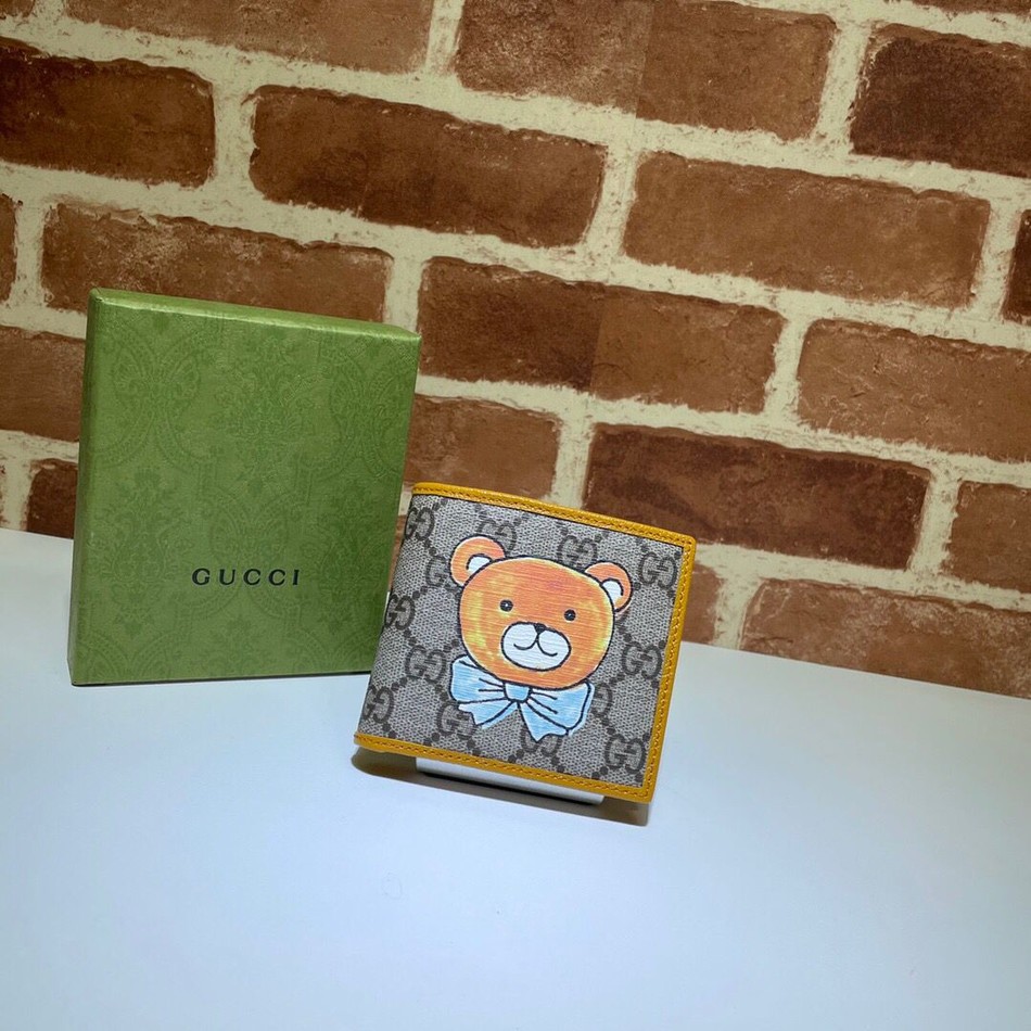 Gucci bear motif wallet