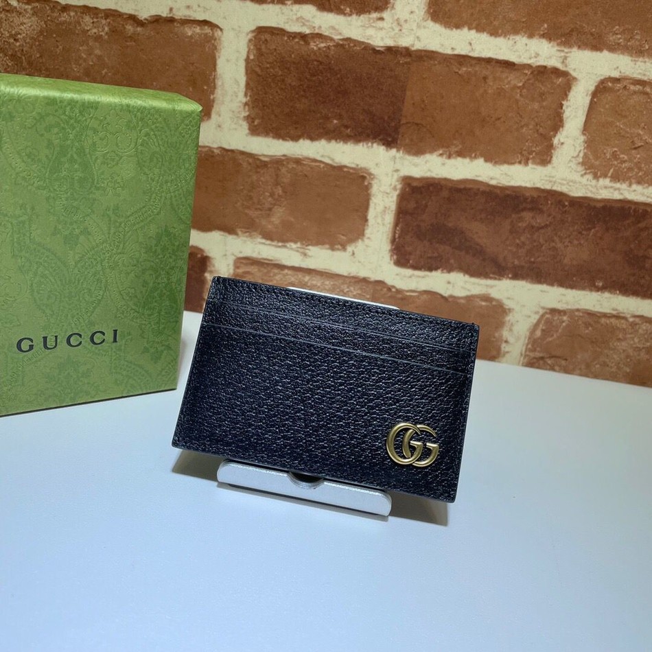 Gucci GG Marmont series card holder