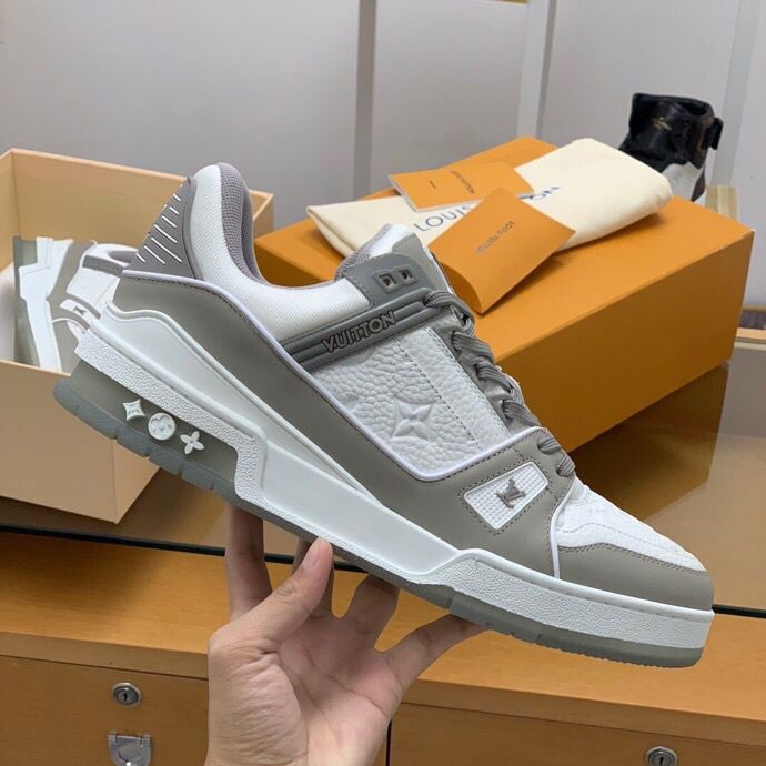 Louis Vuitton Men s sports running shoes in embossed calfskin