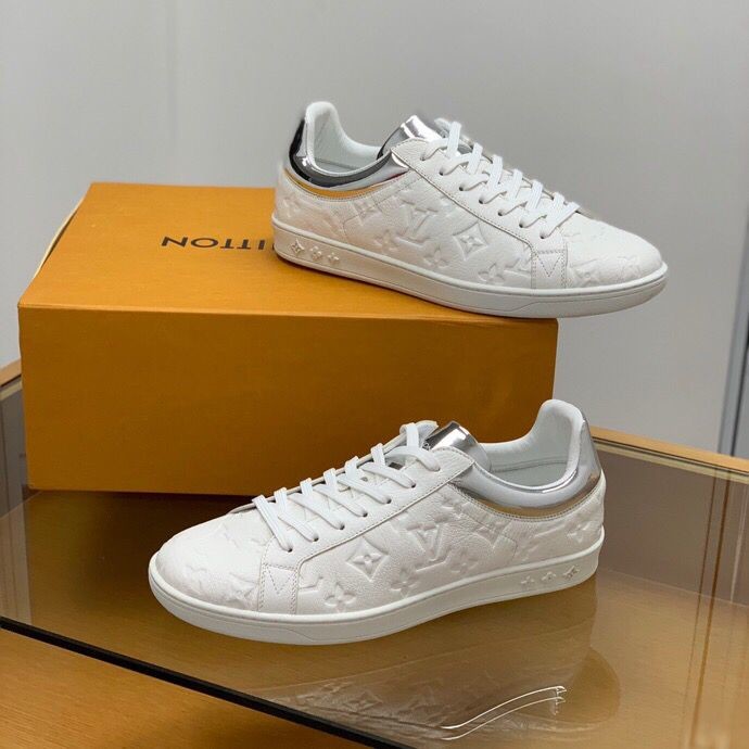 Louis Vuitton Grained calfskin embossed men s sneakers