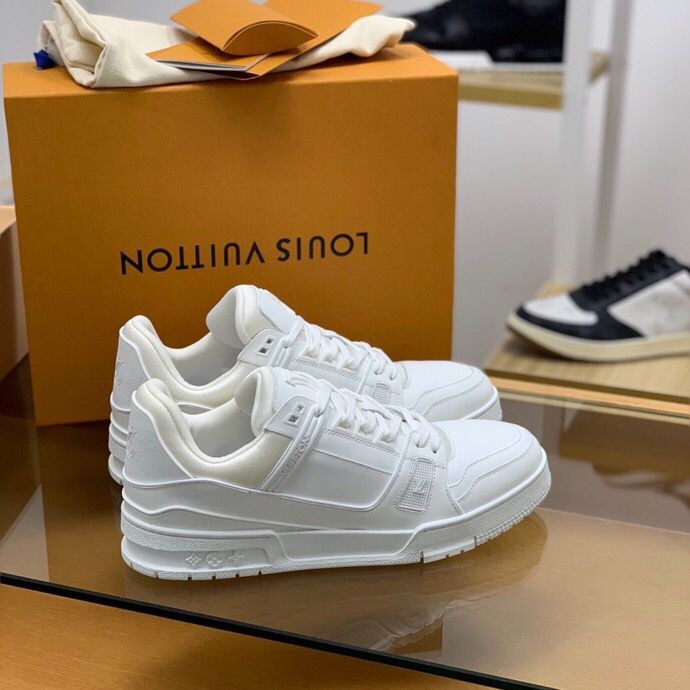 Louis Vuitton White calfskin men s sports running shoes