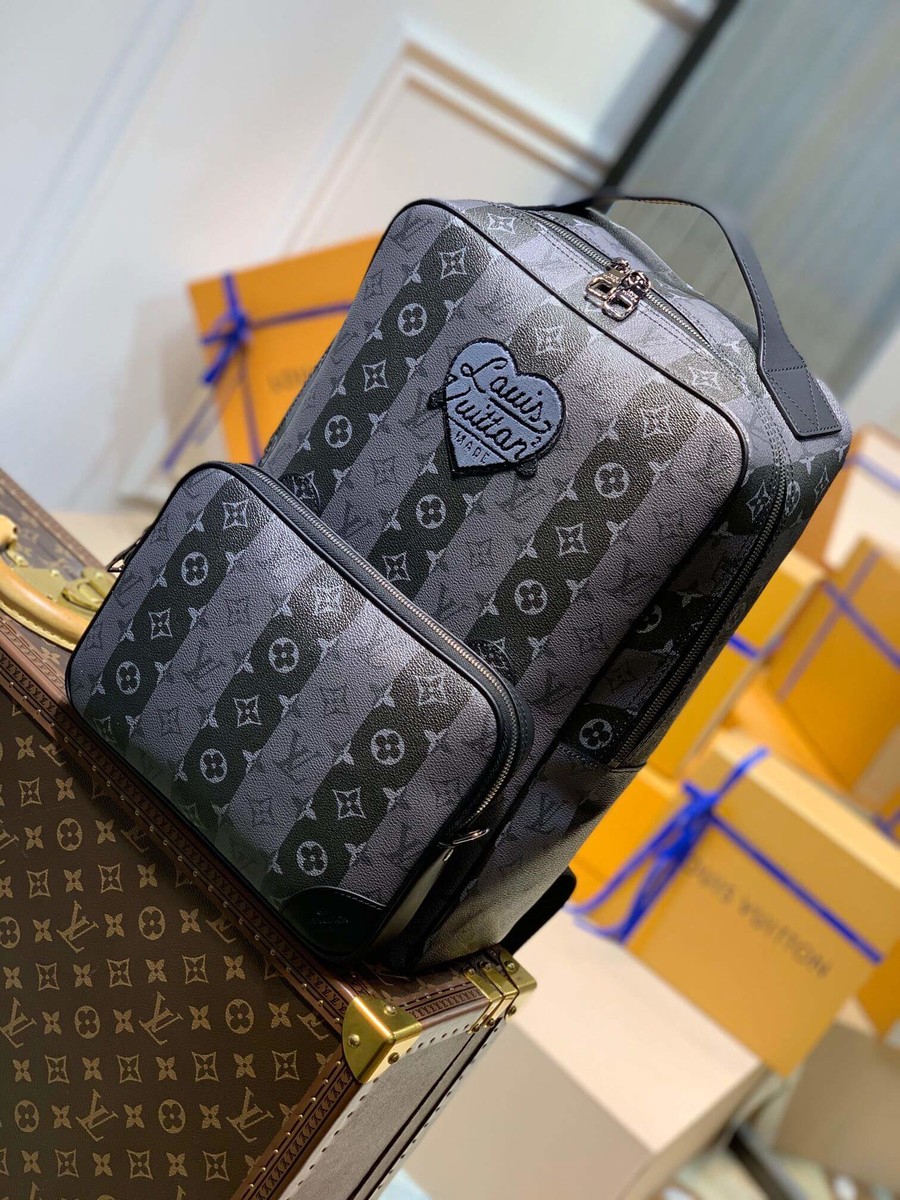 Louis Vuitton Utilitary two-in-one backpack M45962