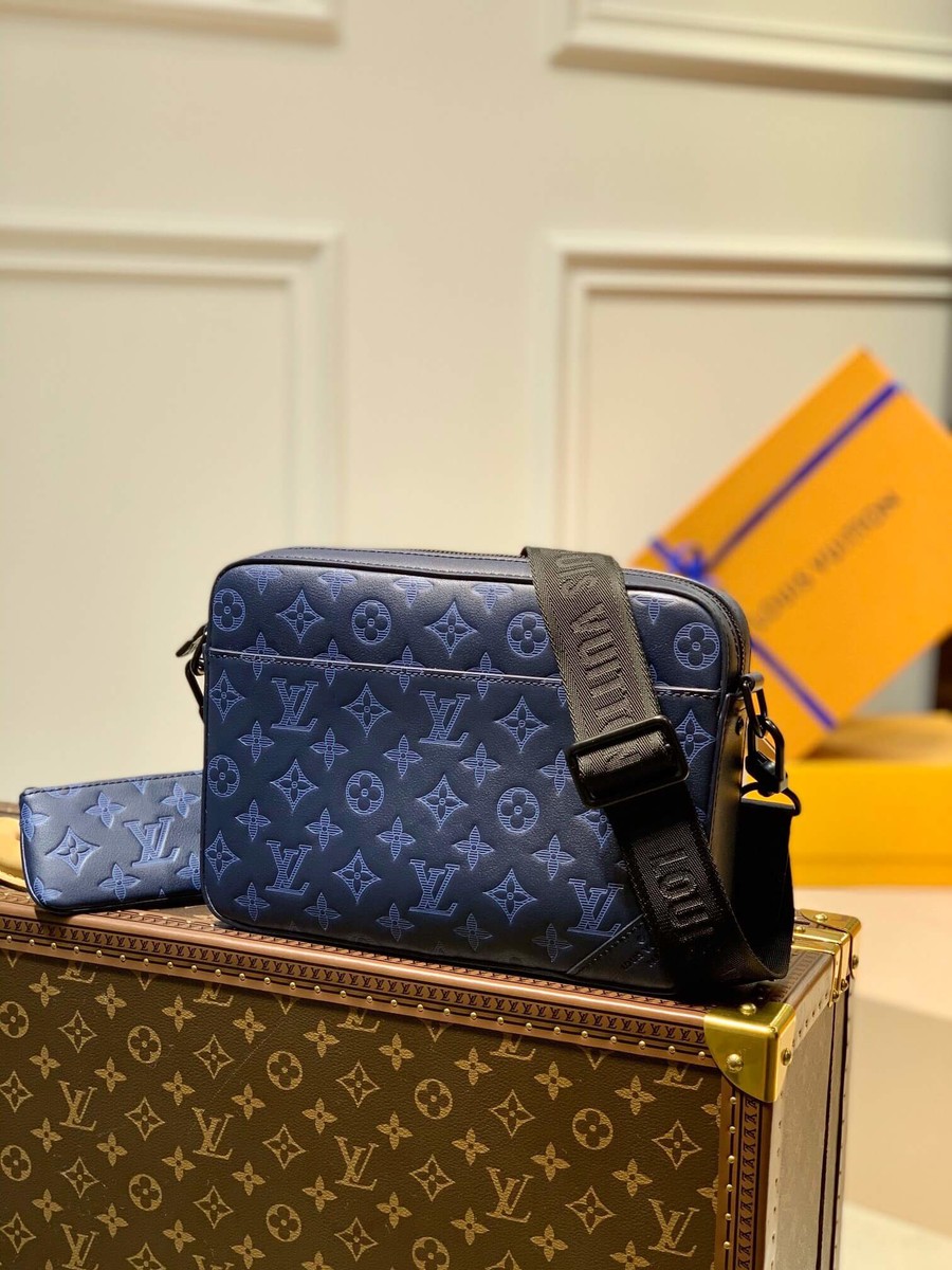 Louis Vuitton Duo Messenger bag M45730 blue