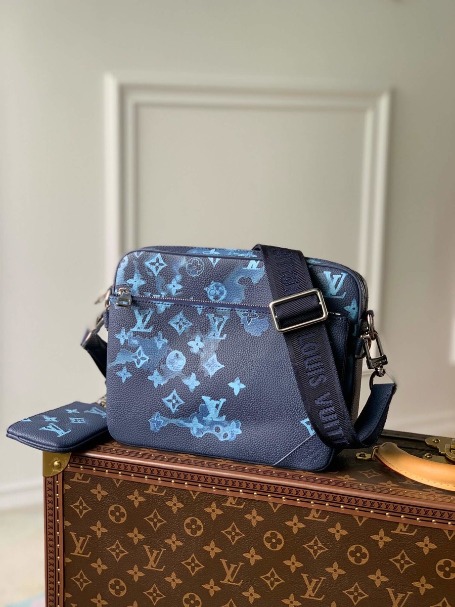 Louis Vuitton Trio Messenger M57840