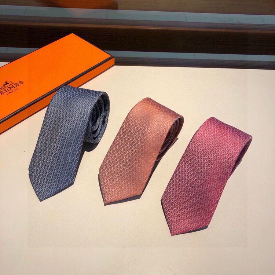 Hermes 100% top twill silk tie