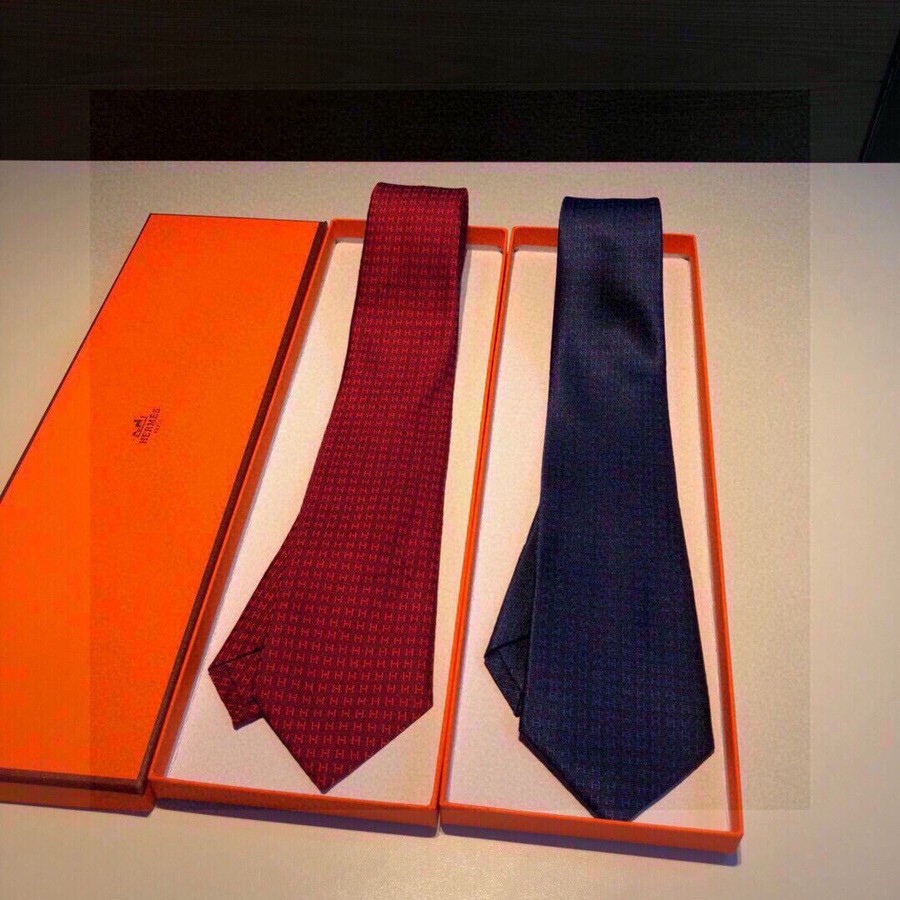 Hermes 100% top twill silk tie
