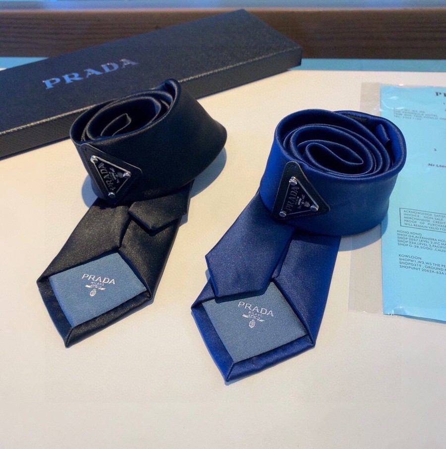 Prada Triangle Logo Men s Business Casual Tie