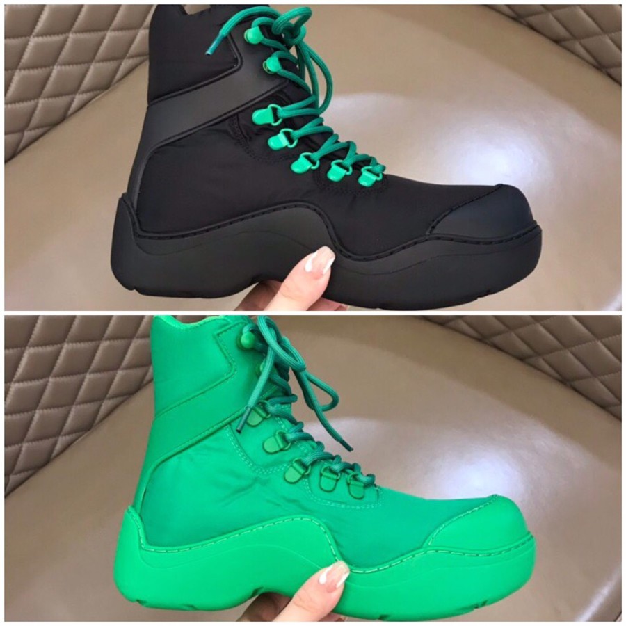 Bottega Veneta PUDDLE BOMBER High Top round toe lace-up platform boots