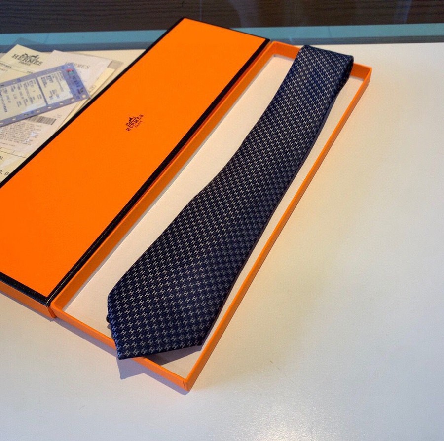 Hermes Twill Silk H Phantom Men s Tie