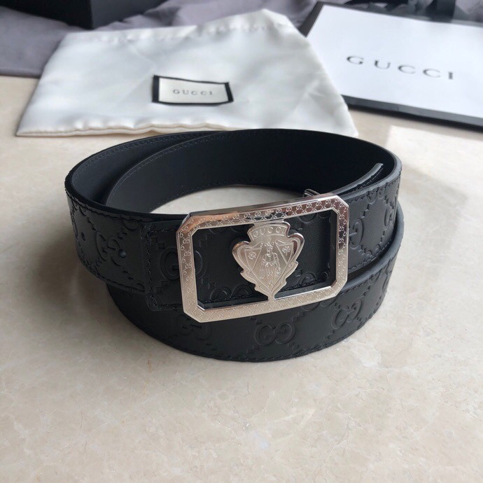 Gucci 3.5cm belt with GG embossed cowhide and black metal buckle