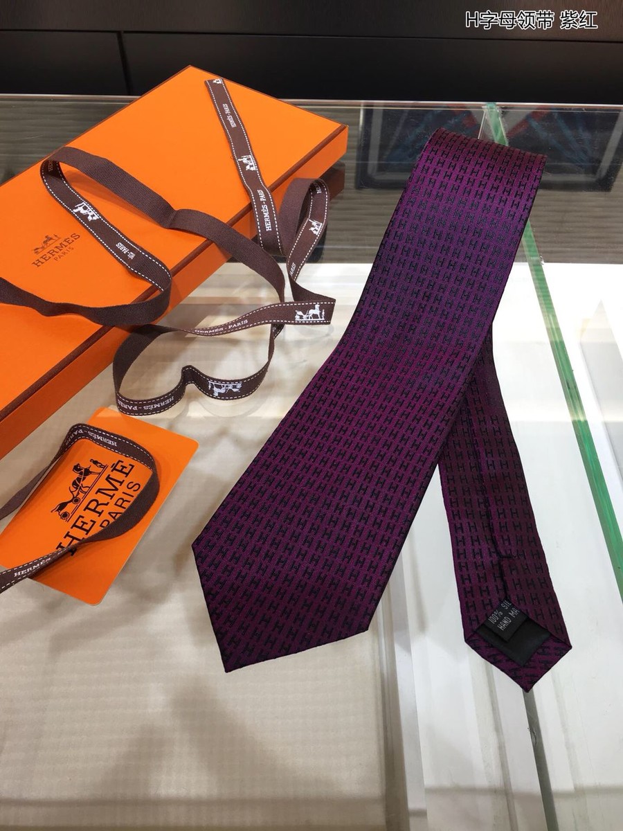 Hermes Twill silk H letter tie