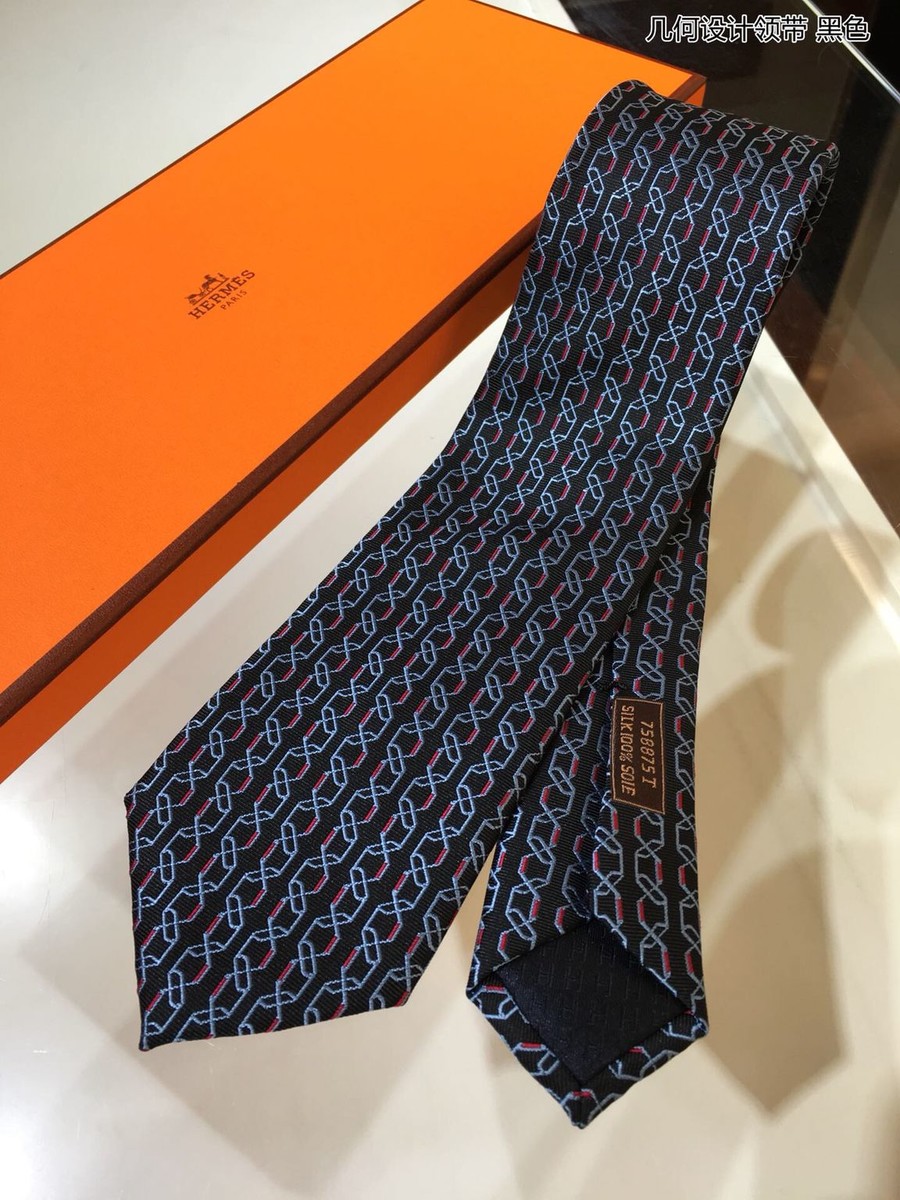 Hermes Geometric design tie in silk twill