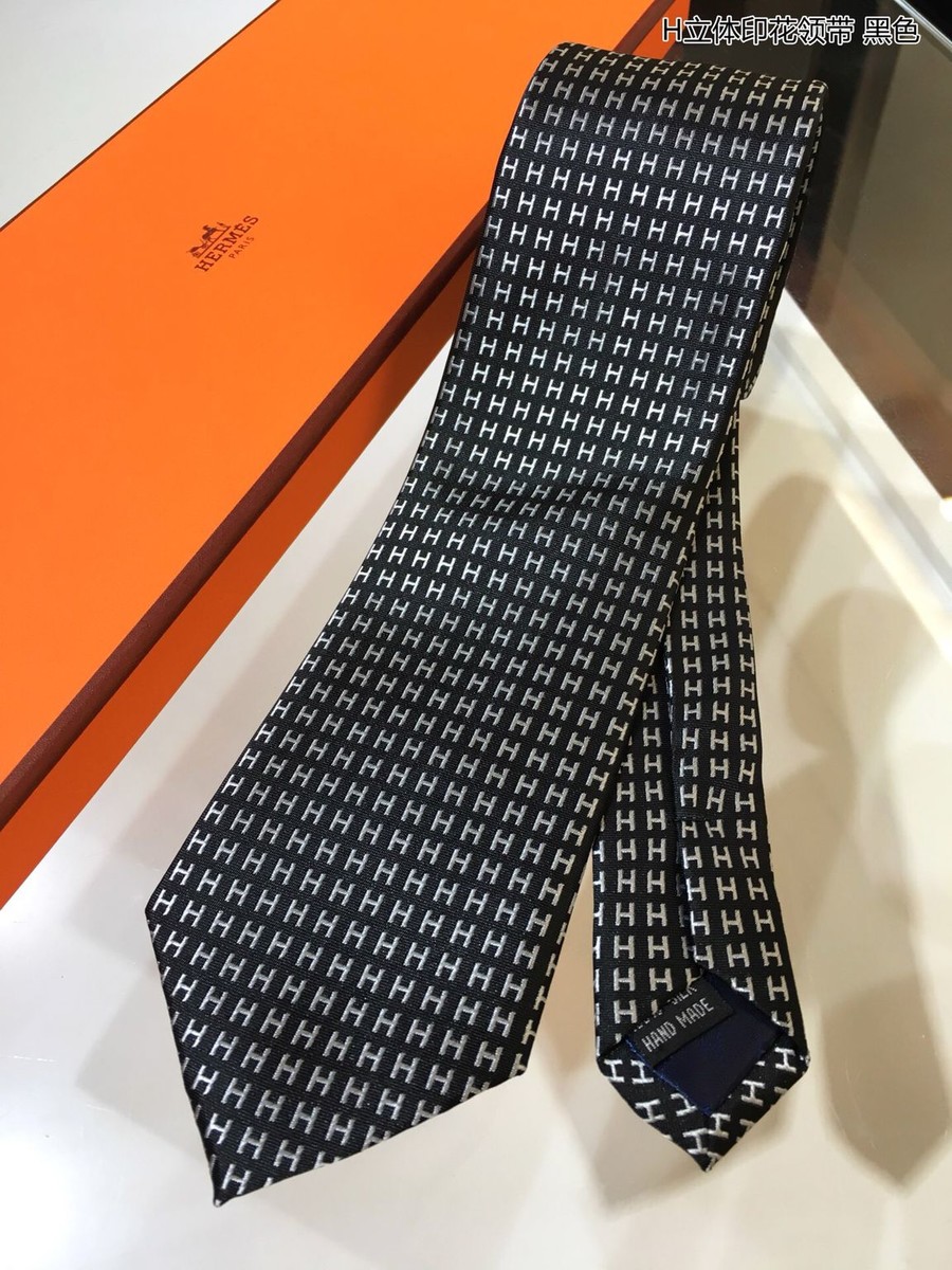 Hermes Twill silk three-dimensional print tie
