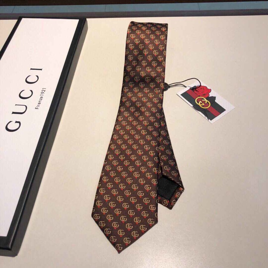 Gucci Red heart+GG pattern jacquard silk tie