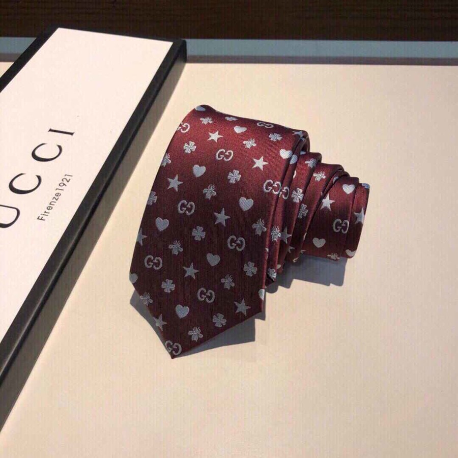 Gucci Jacquard silk men s tie