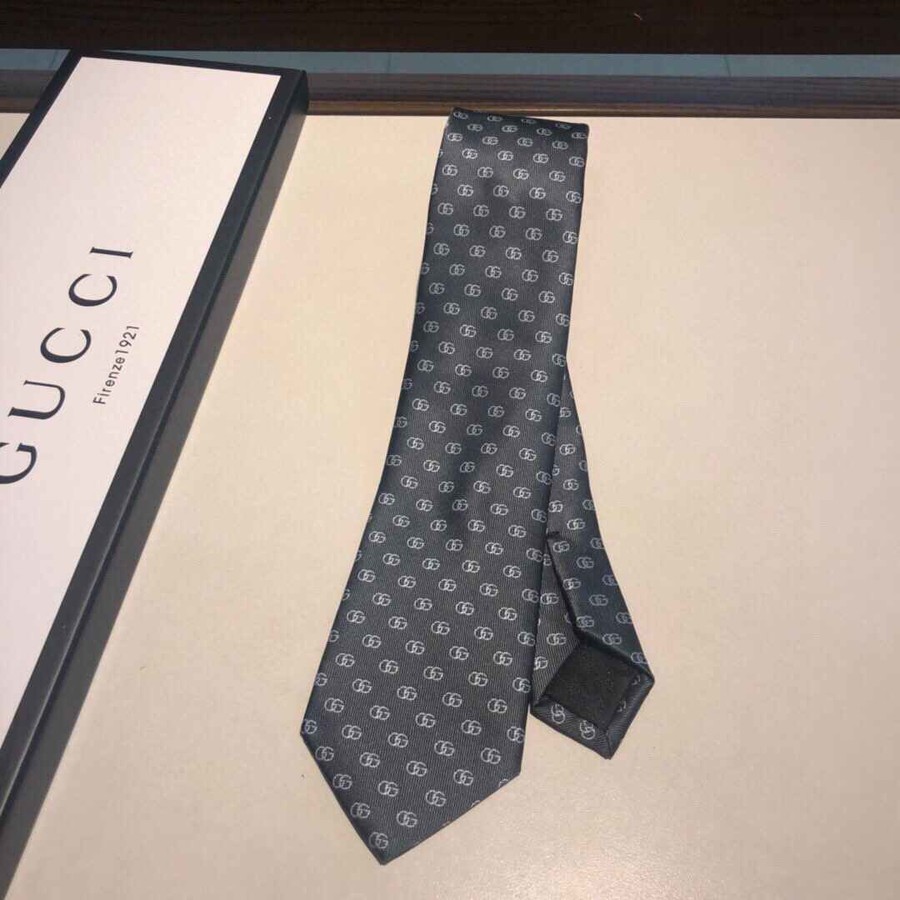 Gucci Classic G Logo Jacquard Silk Tie