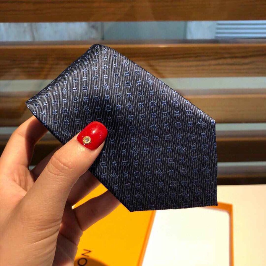 Louis Vuitton Small Logo Jacquard Jacquard Silk Men s Tie