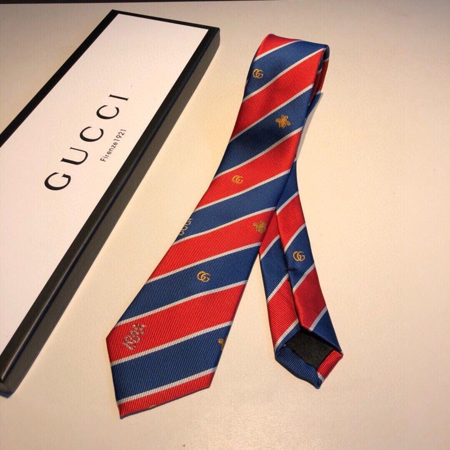 Gucci Jacquard silk men s tie