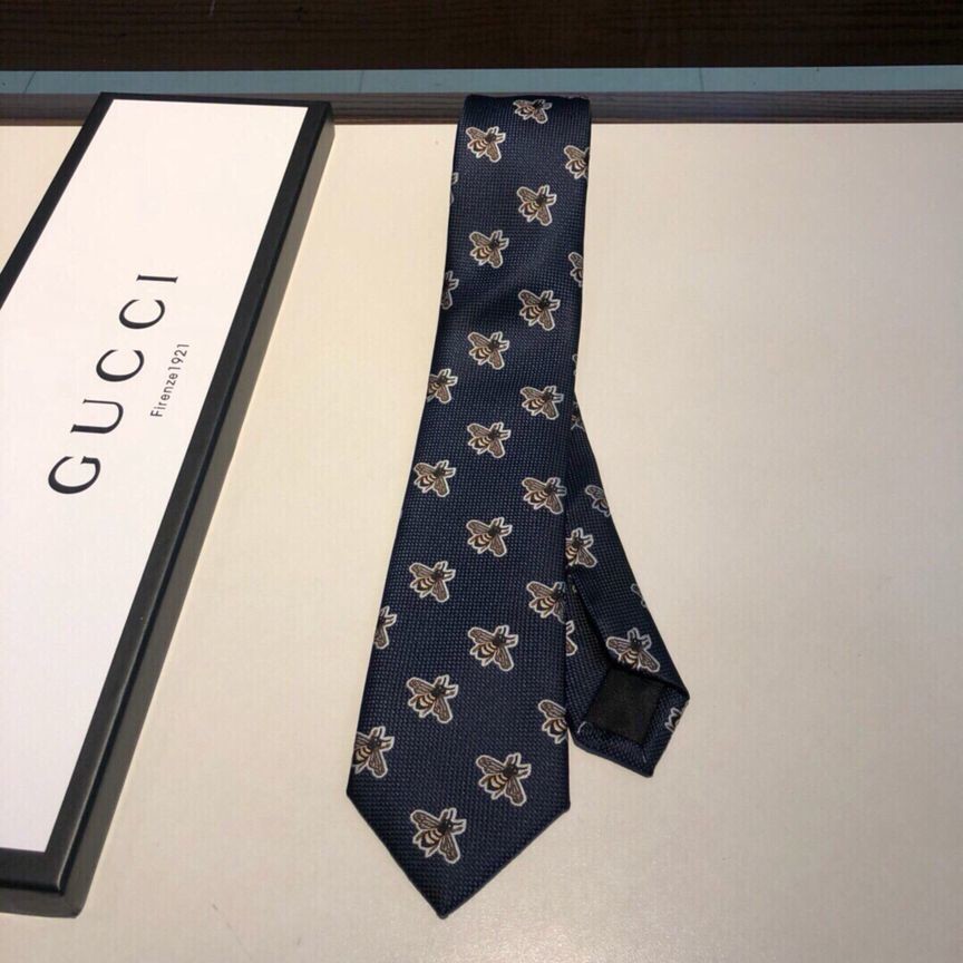 Gucci Jacquard silk men s bee tie