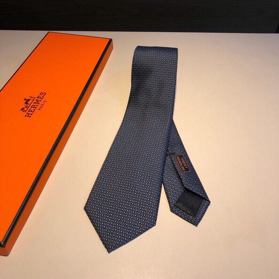 Hermes Twill silk H polka dot tie