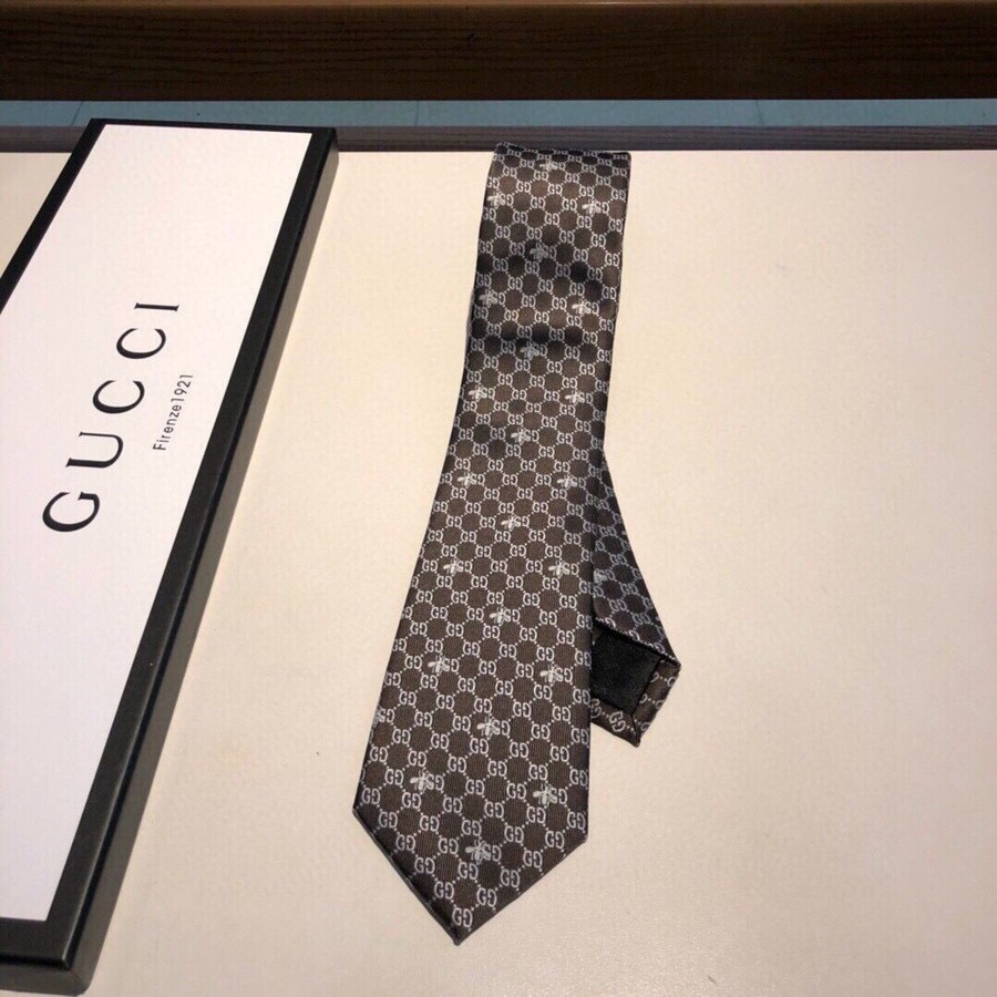 Gucci Interlocking G pattern woven bee silk tie