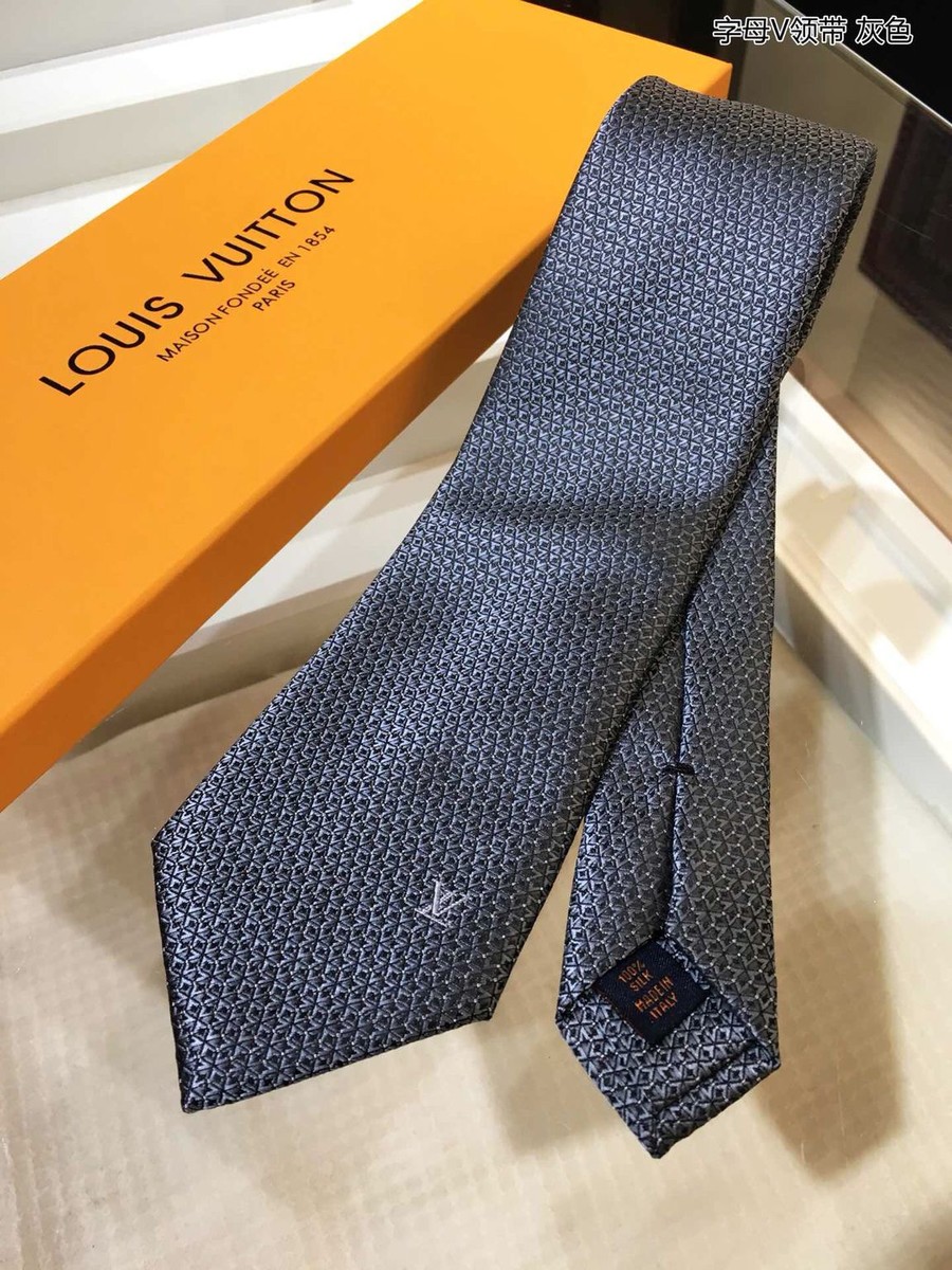 Louis Vuitton Jacquard silk letter V tie