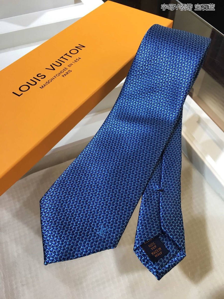 Louis Vuitton Jacquard silk letter V tie