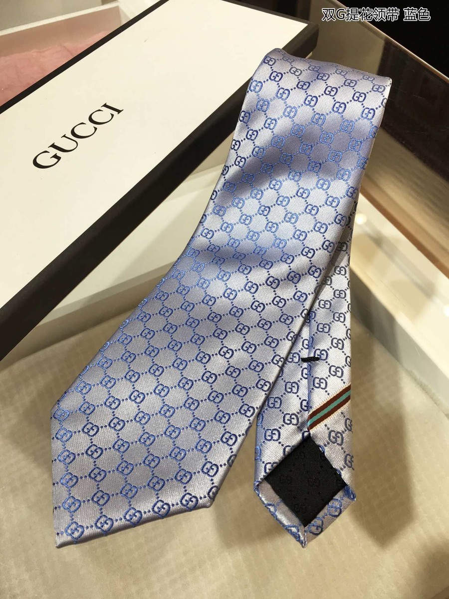 Gucci Jacquard silk GG jacquard tie