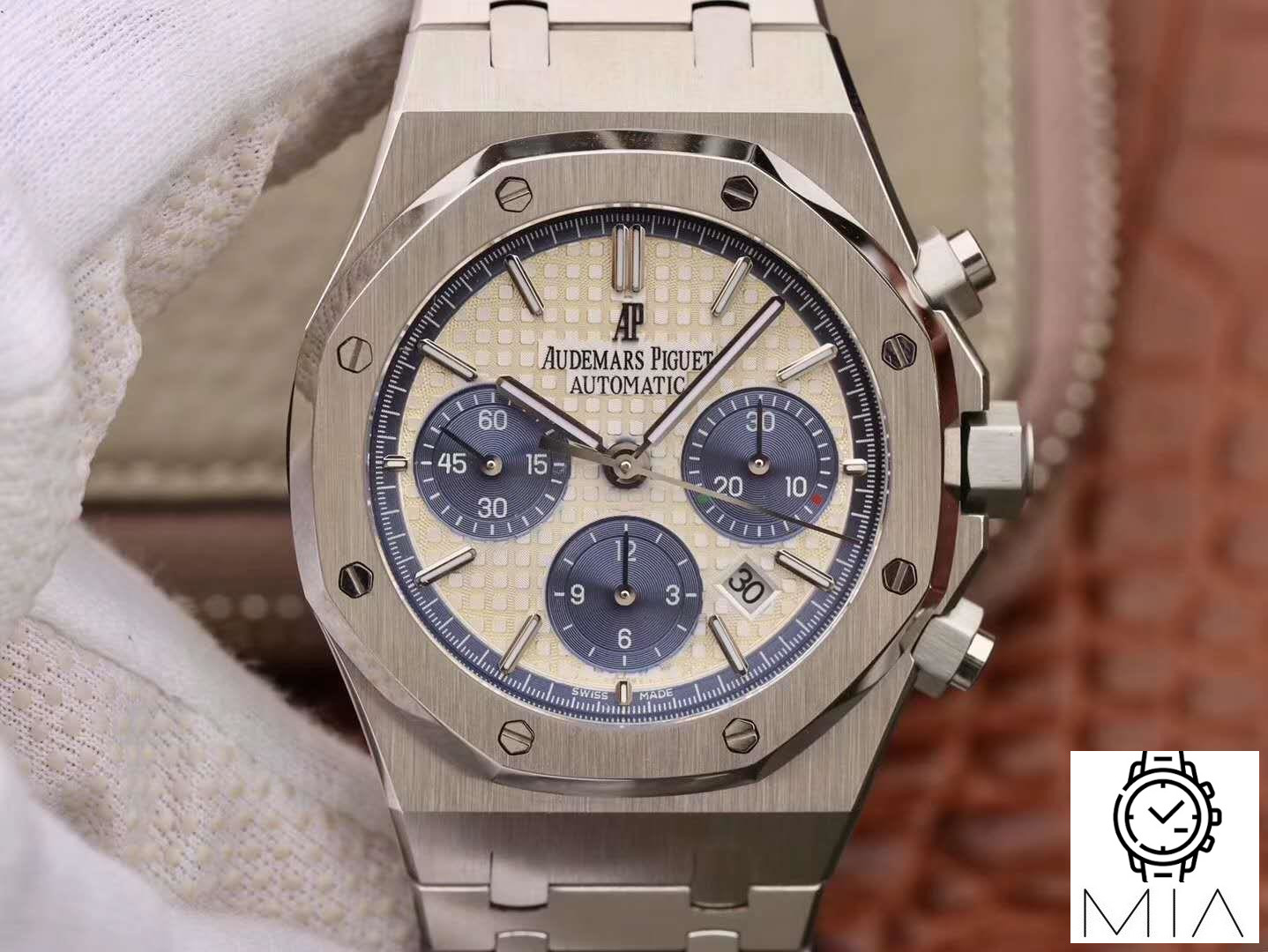 Audemars Piguet/Royal Oak OM Factory Ivory Dial