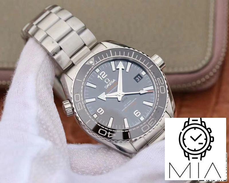 Omega Seamaster 215.30.44.21.01.001 Planet Ocean 600M VS Factory Black Ceramic Dial